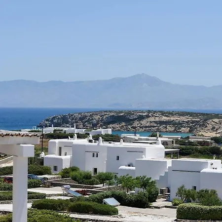Parian Philoxenia Villa, Mikri Santa Maria * ناوسا